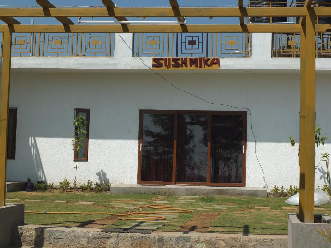 Sushmika Resorts Inn Yercaud Bagian luar foto